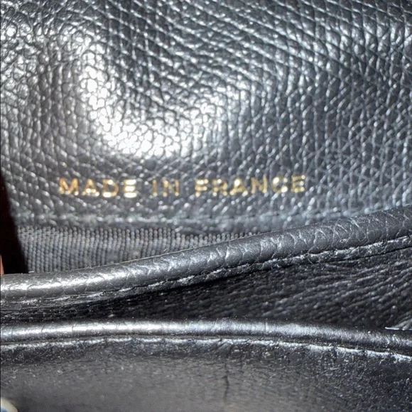 CHANEL Black Leather Bifold Wallet Authentic 2004 Collection EUC Box,Bag - Picture 14 of 17